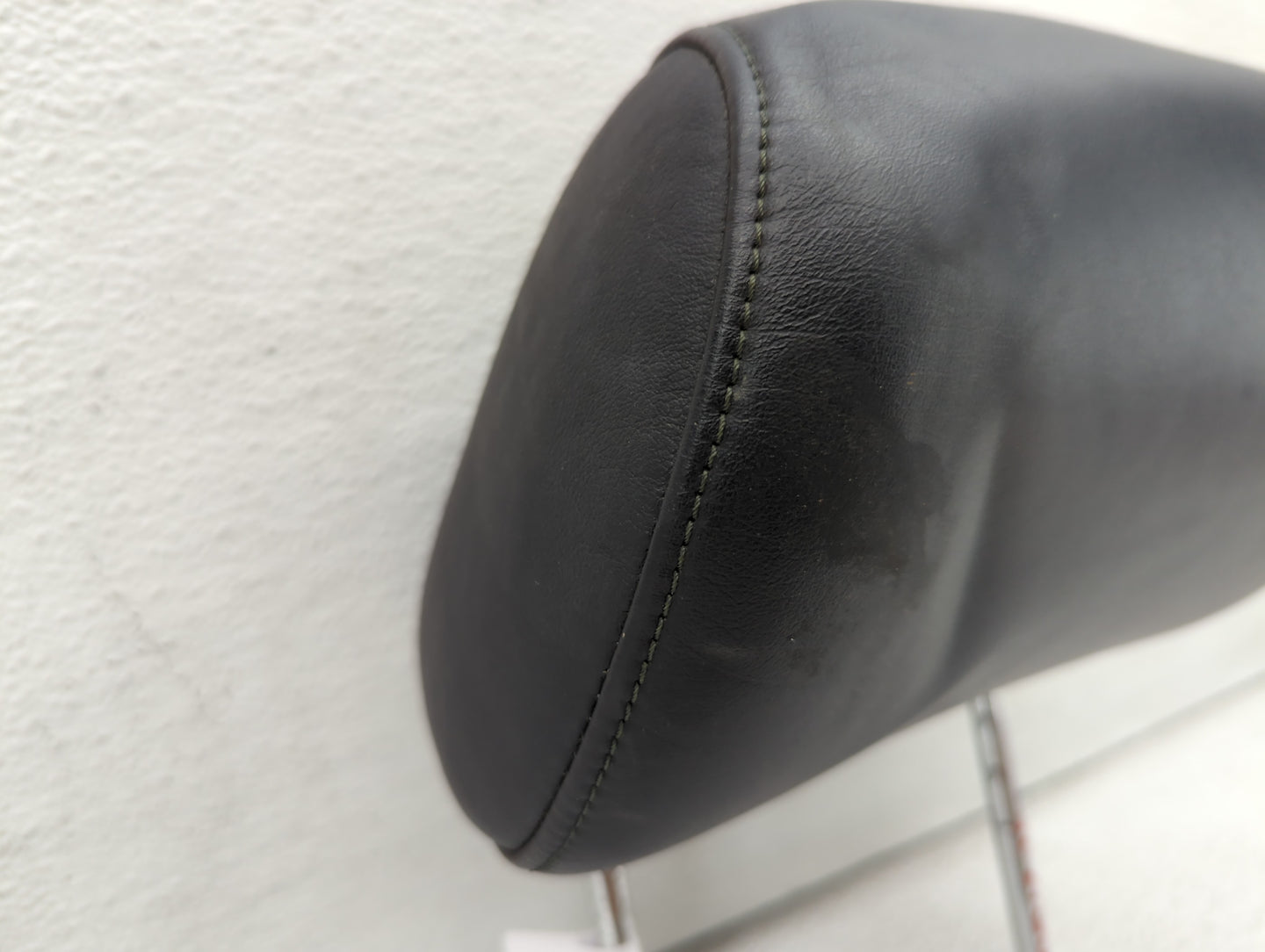 1999 Lexus Es300 Headrest Head Rest Front Driver Passenger Seat Black - Oemusedautoparts1.com