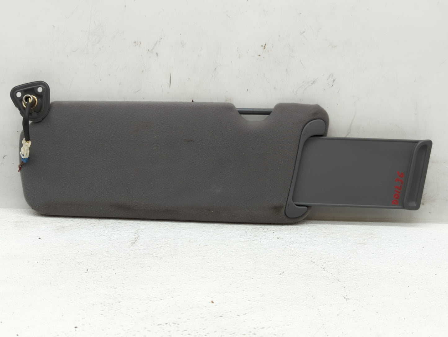 1999 Lexus Es300 Sun Visor Shade Replacement Passenger Right Mirror Fits OEM Used Auto Parts - Oemusedautoparts1.com