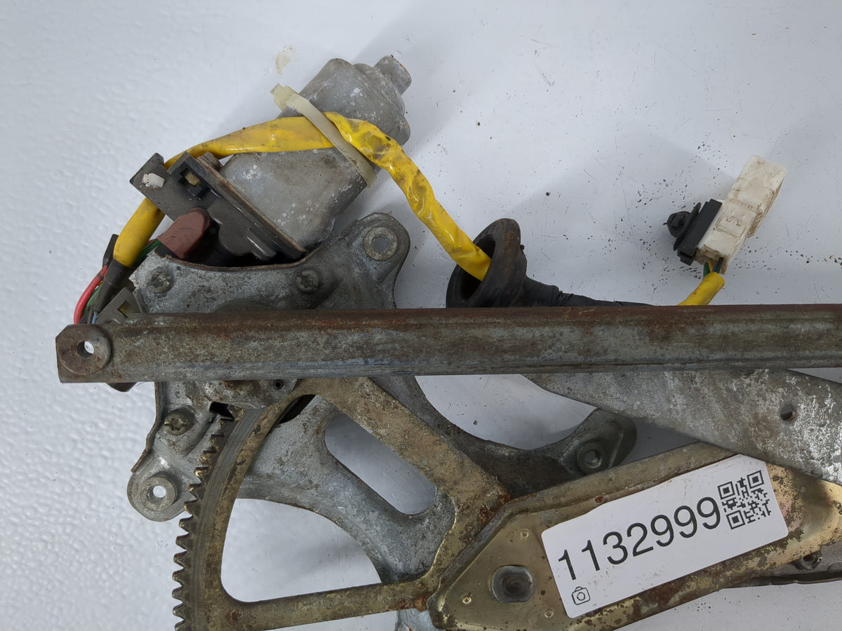 1998-2005 Lexus Gs300 Used Window Regulator Passenger Front 1132999 - Oemusedautoparts1.com