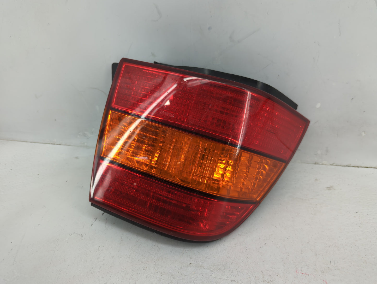 1997-2000 Lexus Ls400 Tail Light Assembly Passenger Right OEM Fits Fits 1997 1998 1999 2000 OEM Used Auto Parts - Oemusedaut