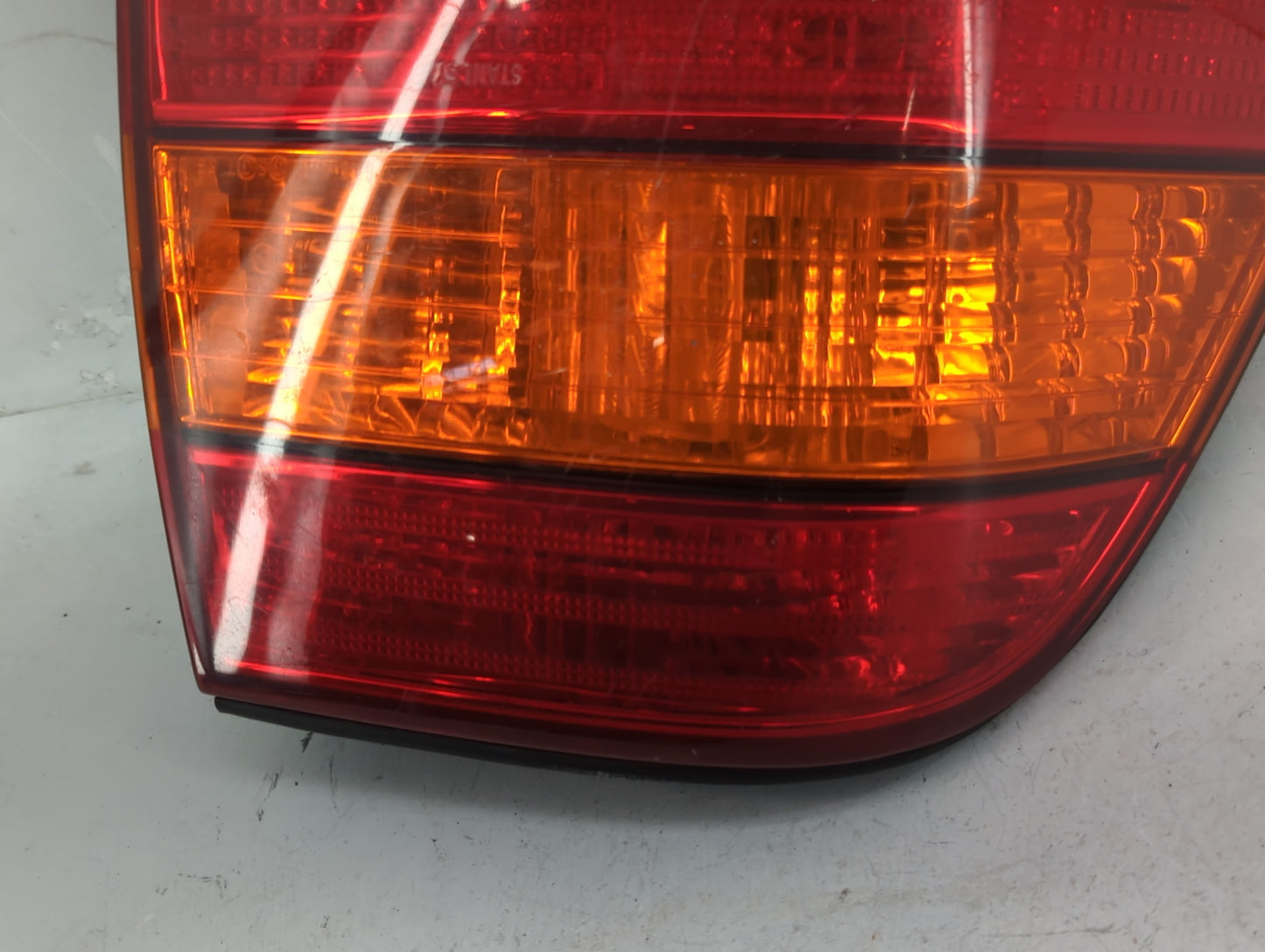 1997-2000 Lexus Ls400 Tail Light Assembly Passenger Right OEM Fits Fits 1997 1998 1999 2000 OEM Used Auto Parts - Oemusedaut
