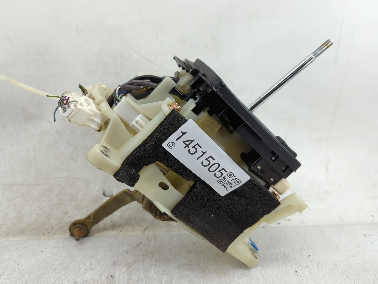 1999 Lexus Ls400 Floor Console Assembly Shifter - Oemusedautoparts1.com