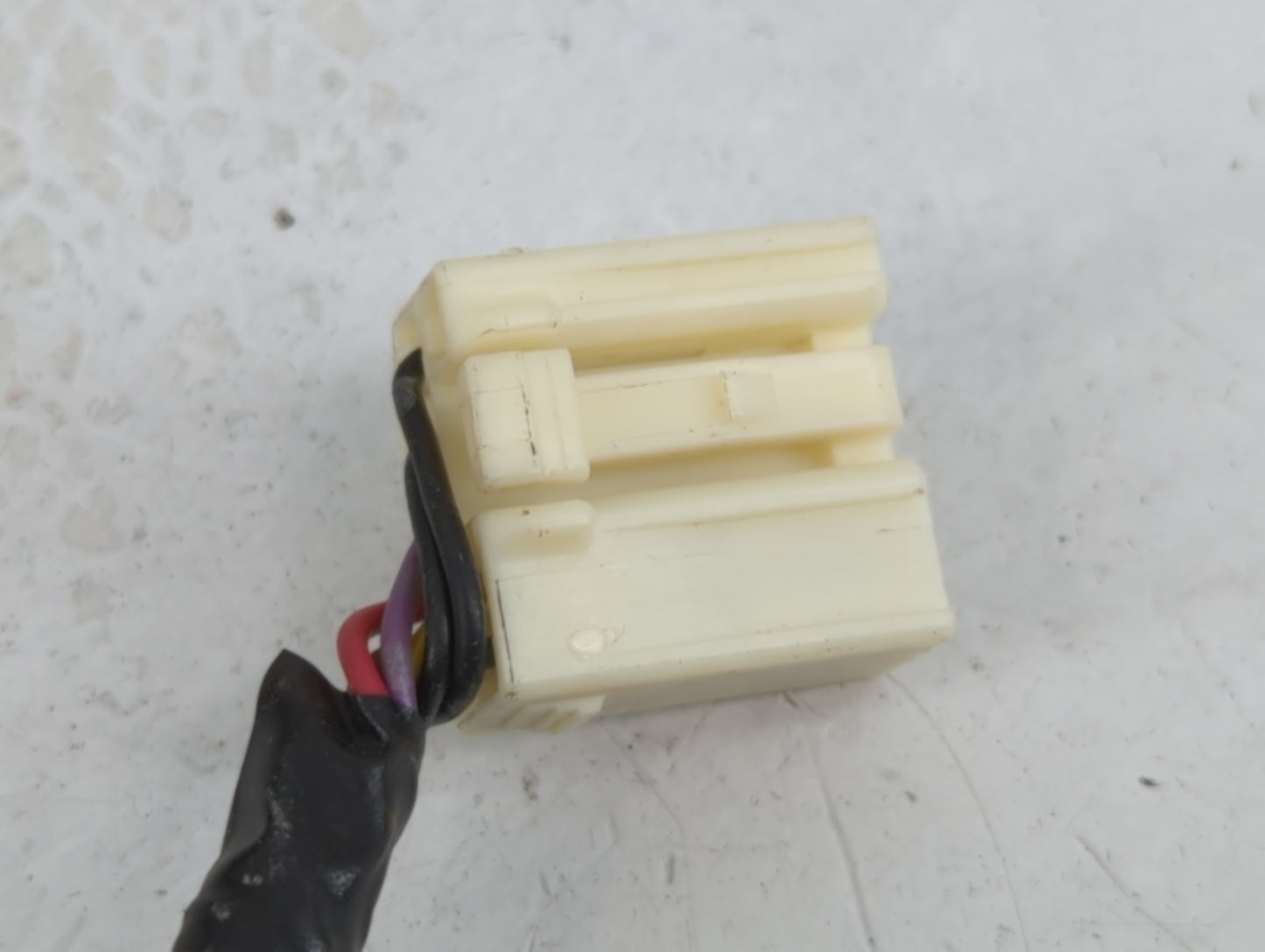 1999-2003 Lexus Rx300 Driver Side View Mirror - Left Door Mirror OEM Used - Oemusedautoparts1.com