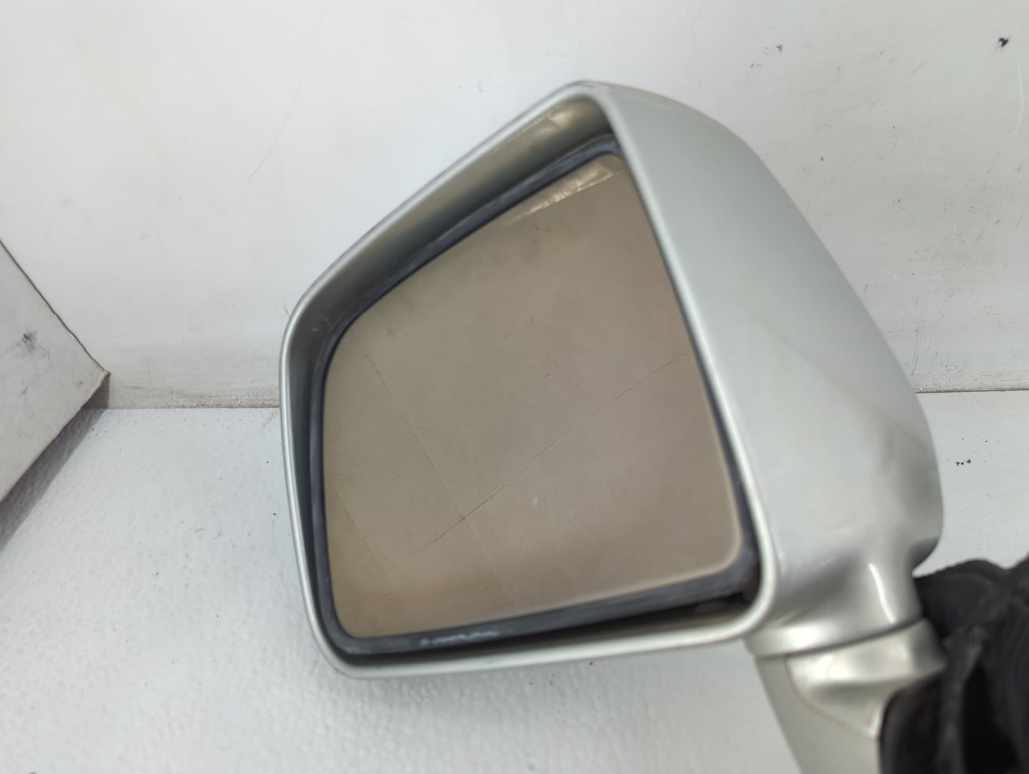 1999-2003 Lexus Rx300 Driver Side View Mirror - Left Door Mirror OEM Used - Oemusedautoparts1.com