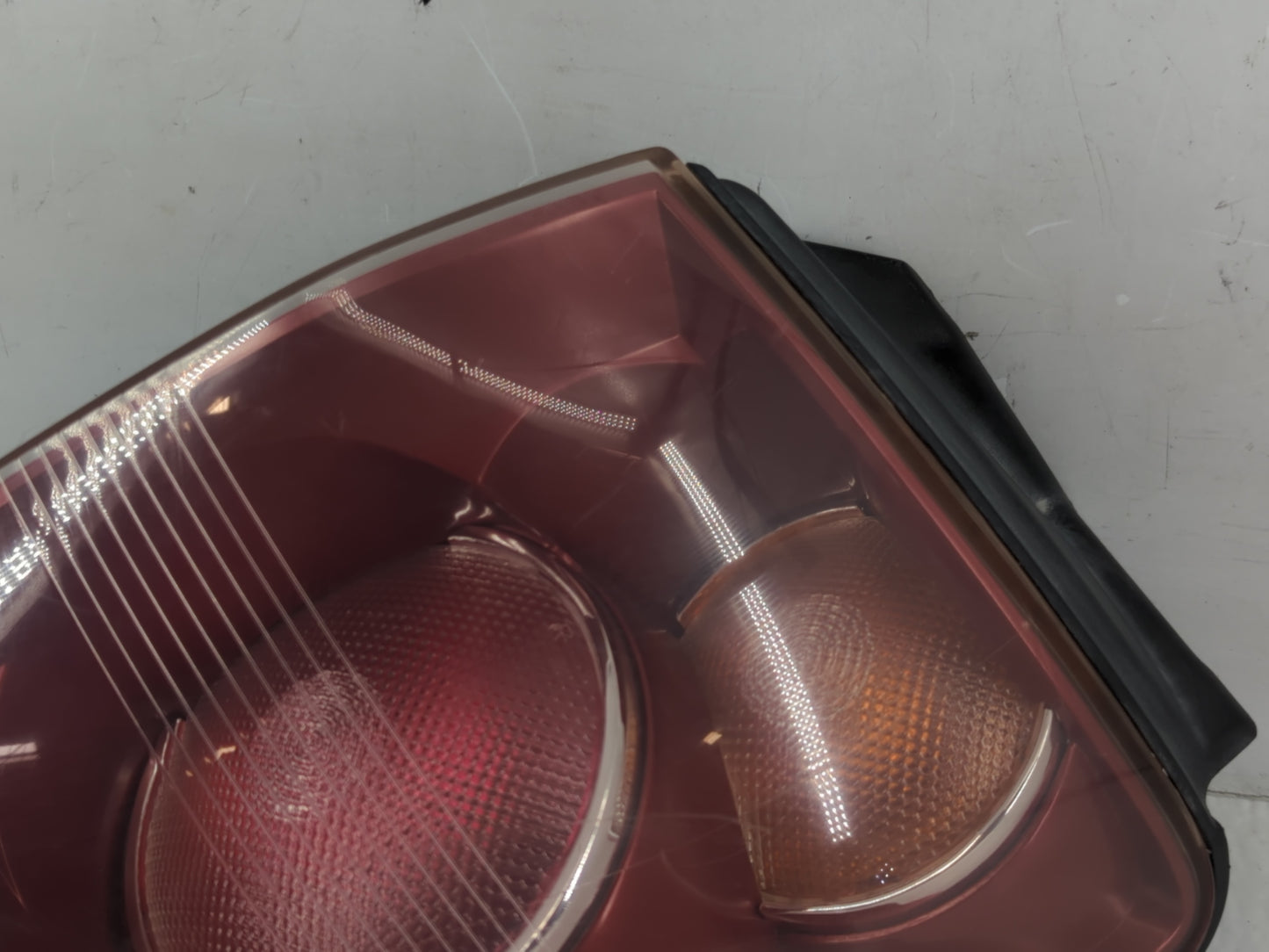 1999-2000 Lexus Rx300 Tail Light Assembly Passenger Right OEM Fits Fits 1999 2000 OEM Used Auto Parts - Oemusedautoparts1.co