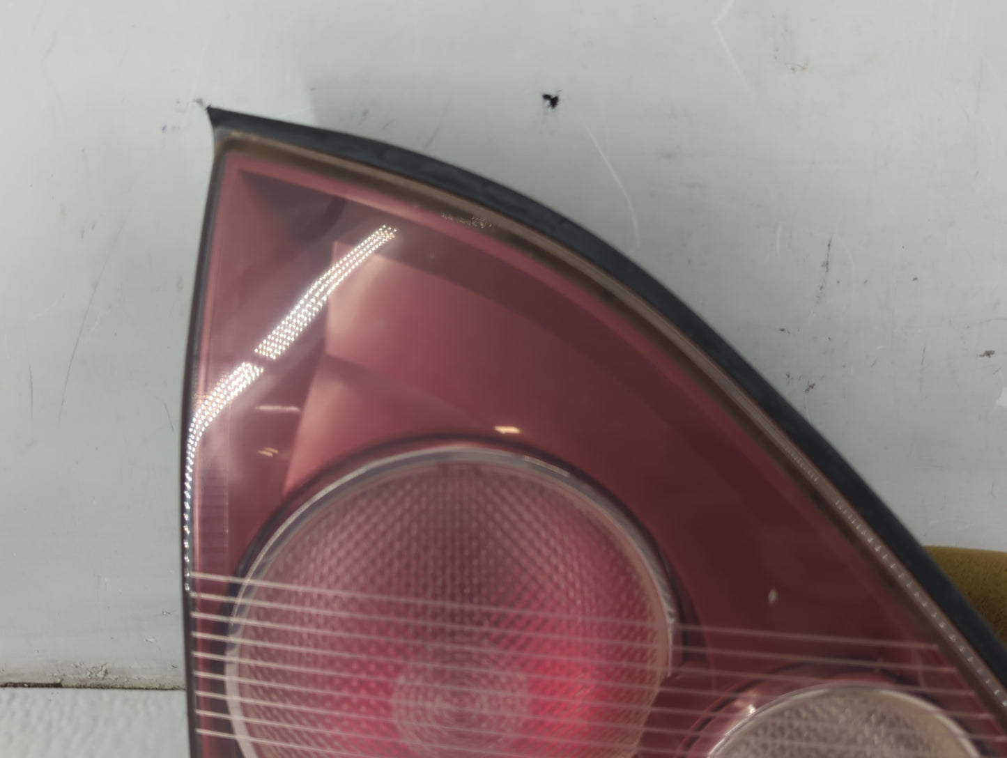 1999-2000 Lexus Rx300 Tail Light Assembly Driver Left OEM Fits Fits 1999 2000 OEM Used Auto Parts - Oemusedautoparts1.com