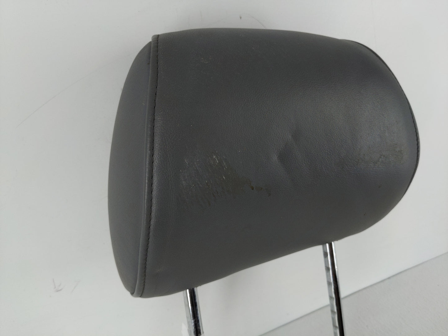 1999 Lexus Rx300 Headrest Head Rest Rear Seat Fits OEM Used Auto Parts - Oemusedautoparts1.com