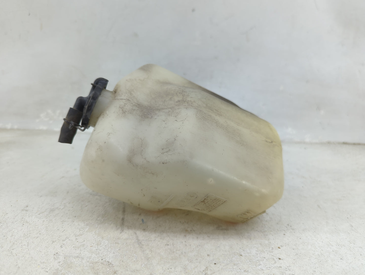1999-1999 Lexus Rx300 Radiator Coolant Overflow Expansion Tank Bottle - Oemusedautoparts1.com