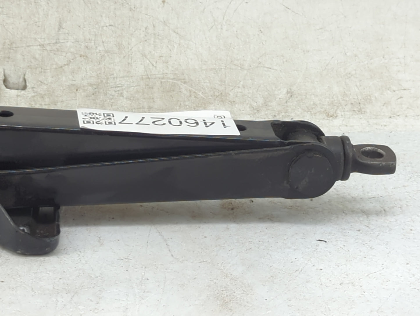 1999 Lexus Rx300 Spare Scissor Car Jack - Oemusedautoparts1.com
