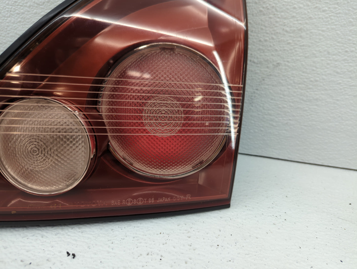 1999 Lexus Rx 300 Tail Light Assembly Passenger Right OEM Fits Fits 2000 OEM Used Auto Parts - Oemusedautoparts1.com