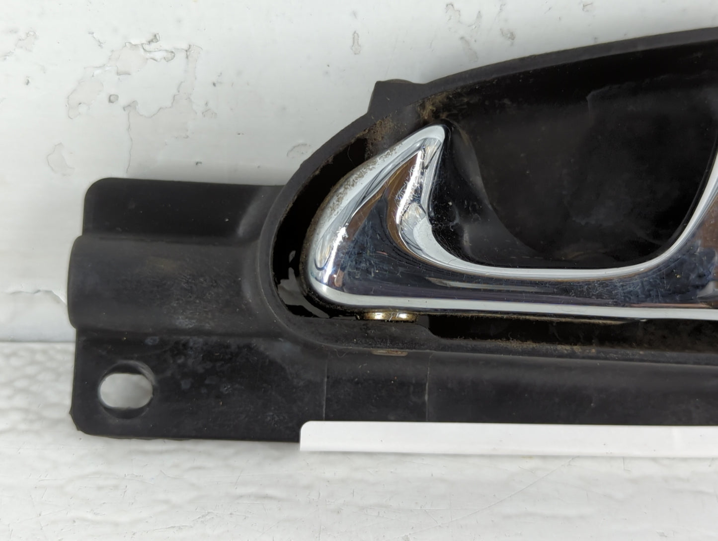 1999 Lincoln Continental Driver Front Left Door Handle Exterior Assembly - Oemusedautoparts1.com