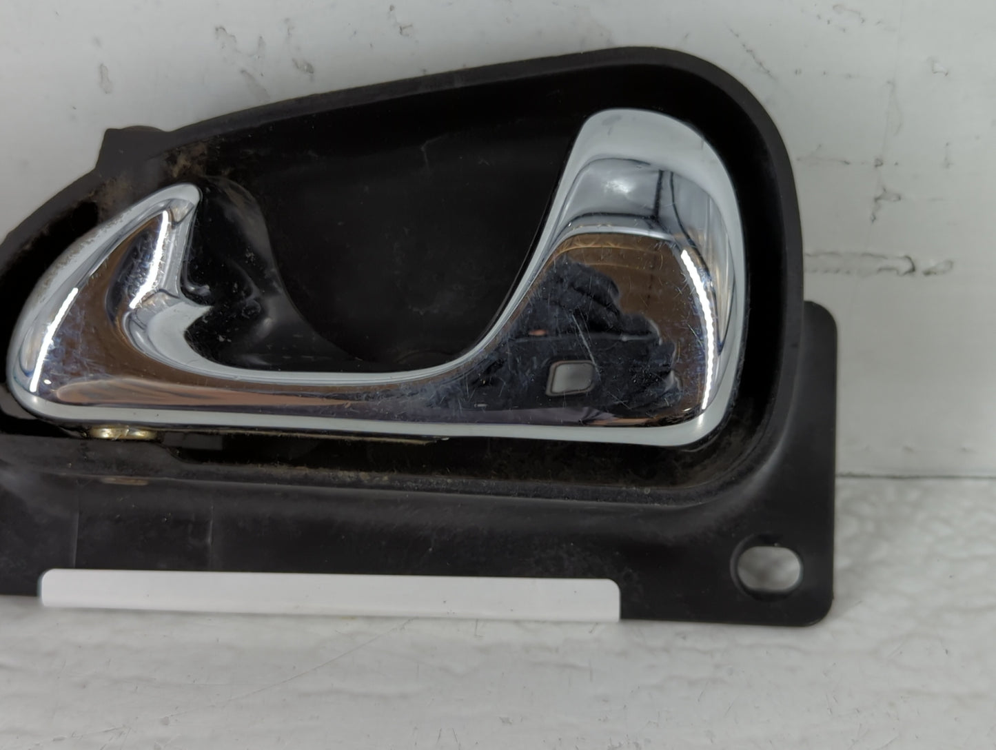 1999 Lincoln Continental Driver Front Left Door Handle Exterior Assembly - Oemusedautoparts1.com