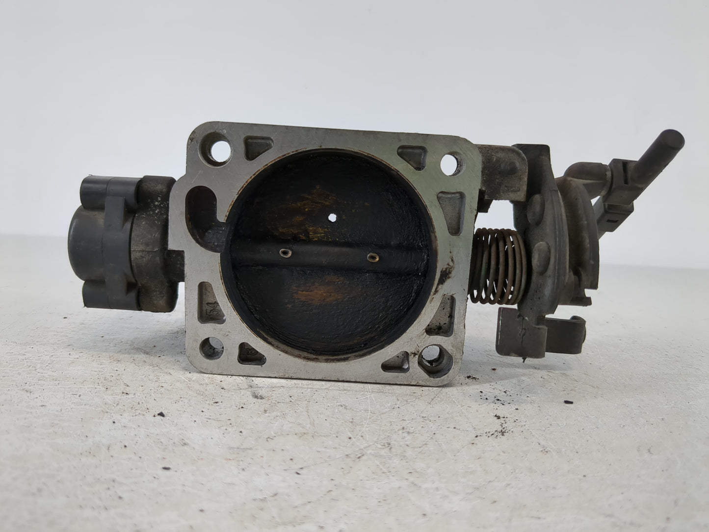 1999 Lincoln Navigator Throttle Body P/N:XL3U-BB Fits OEM Used Auto Parts - Oemusedautoparts1.com