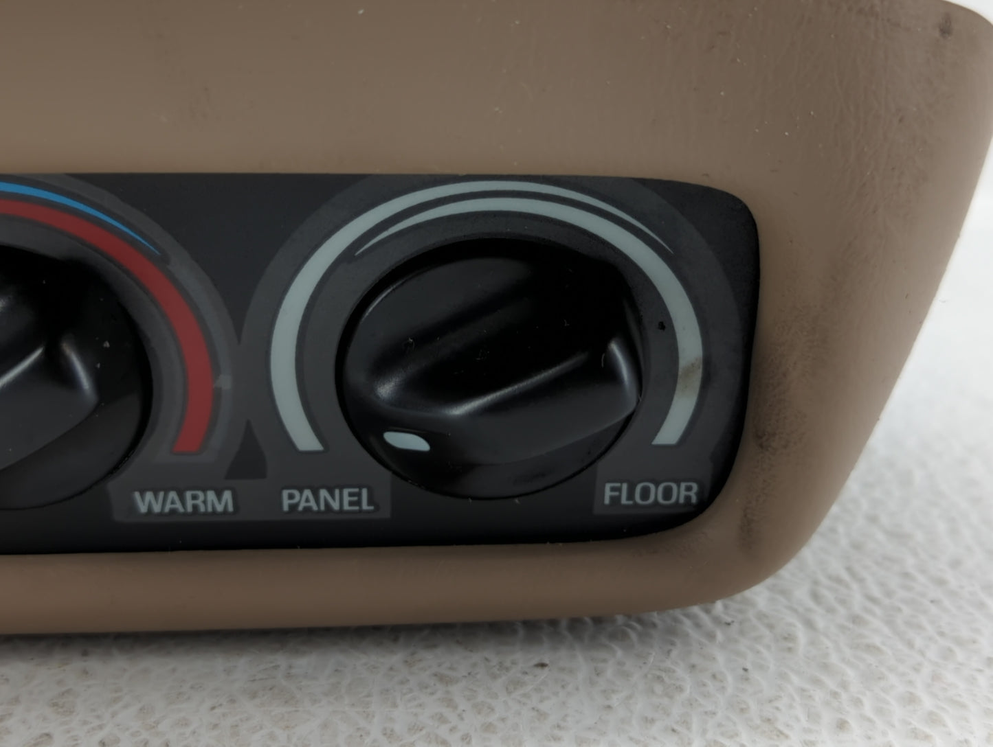 1999 Lincoln Navigator Climate Control Module Temperature AC/Heater Replacement Fits OEM Used Auto Parts - Oemusedautoparts1