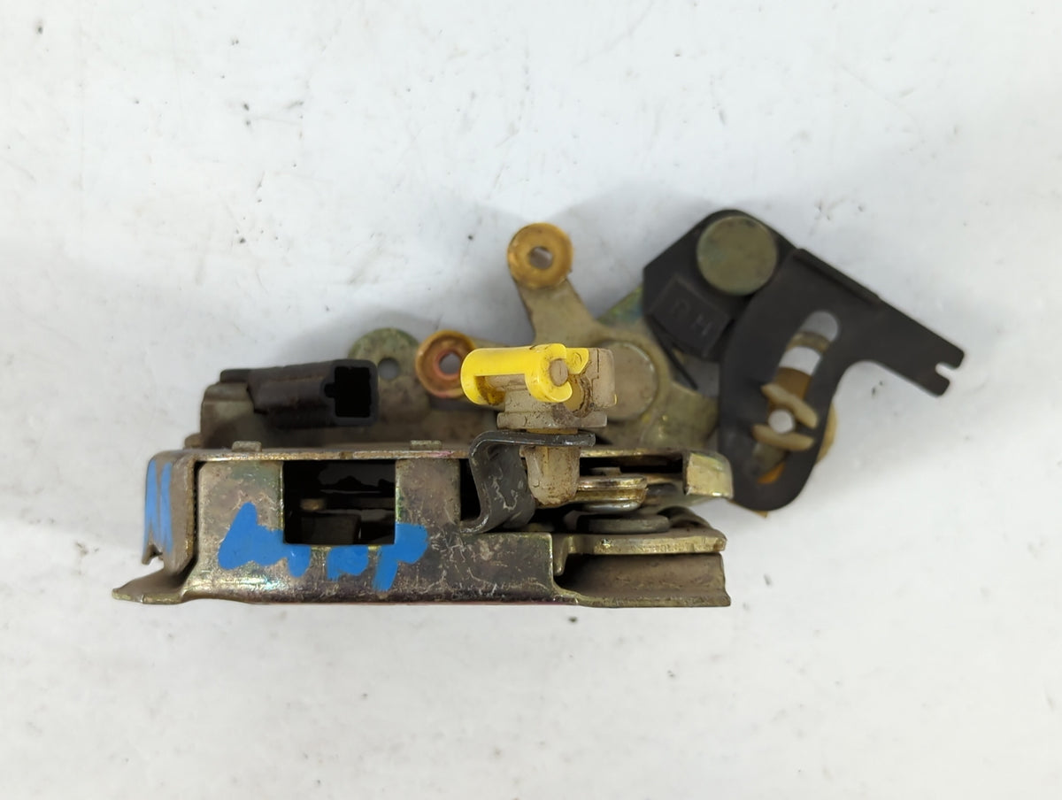 1999 Lincoln Navigator Hood Latch Assembly - Oemusedautoparts1.com