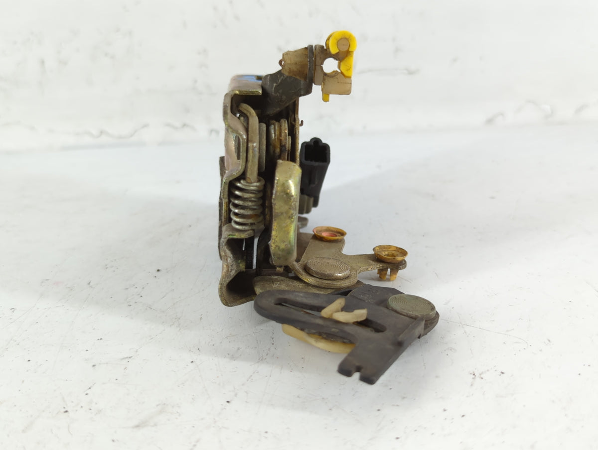 1999 Lincoln Navigator Hood Latch Assembly - Oemusedautoparts1.com
