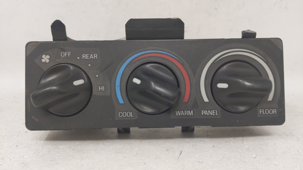 1999-2002 Lincoln Navigator Climate Control Module Temperature AC/Heater Replacement Fits Fits 1999 2000 2001 2002 OEM Used 