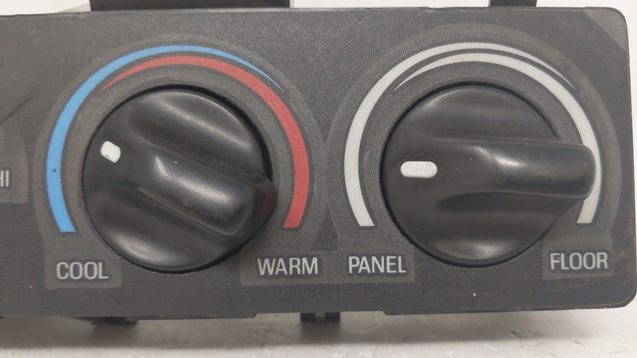 1999 Lincoln Navigator Climate Control Module Temperature AC/Heater Replacement Fits OEM Used Auto Parts - Oemusedautoparts1