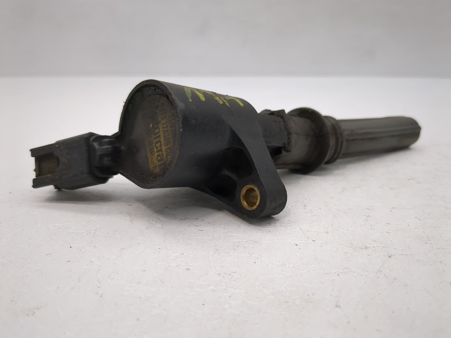 1998-2000 Lincoln Town Car Ignition Coil Igniter Pack - Oemusedautoparts1.com