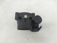 1998-2000 Mercedes-Benz C280 Throttle Body P/N:0 280 750 203 04861661AB Fits Fits 1998 1999 2000 OEM Used Auto Parts - Oemus
