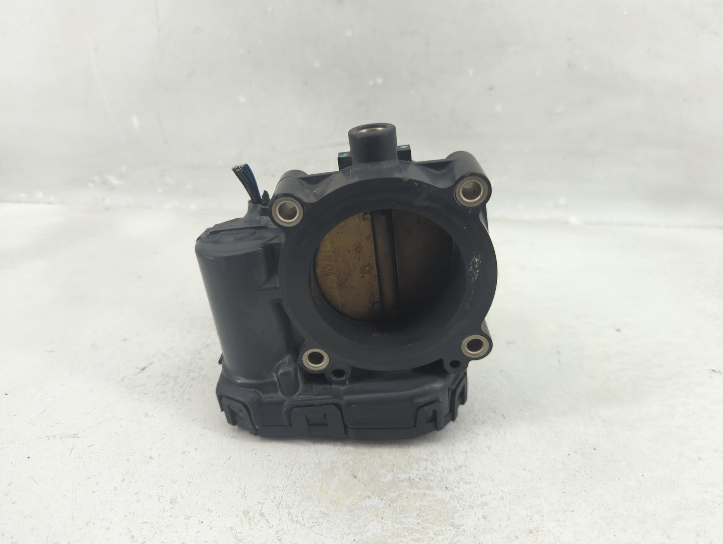 1998-2000 Mercedes-Benz C280 Throttle Body P/N:0 280 750 203 04861661AB Fits Fits 1998 1999 2000 OEM Used Auto Parts - Oemus