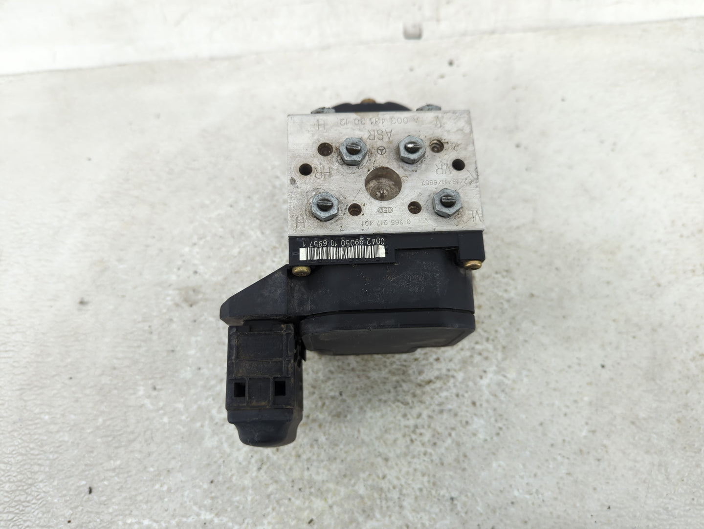 1996-1999 Mercedes-Benz C280 ABS Pump Control Module Replacement P/N:0 265 217 401 A003 431 03 12 Fits Fits 1996 1997 1998 1