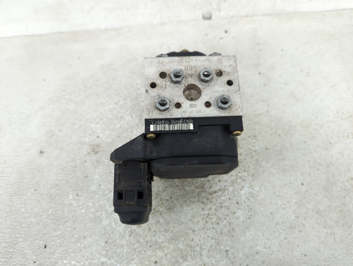 1996-1999 Mercedes-Benz C280 ABS Pump Control Module Replacement P/N:0 265 217 401 A003 431 03 12 Fits Fits 1996 1997 1998 1