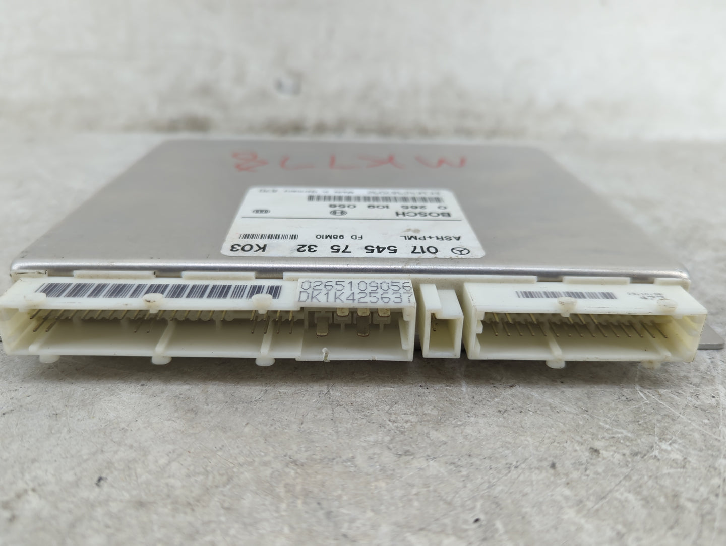 1999 Mercedes-Benz E-Class ABS Pump Control Module Replacement P/N:0265109056 0175457532, DK1K42987092, DK1K425637 Fits OEM 