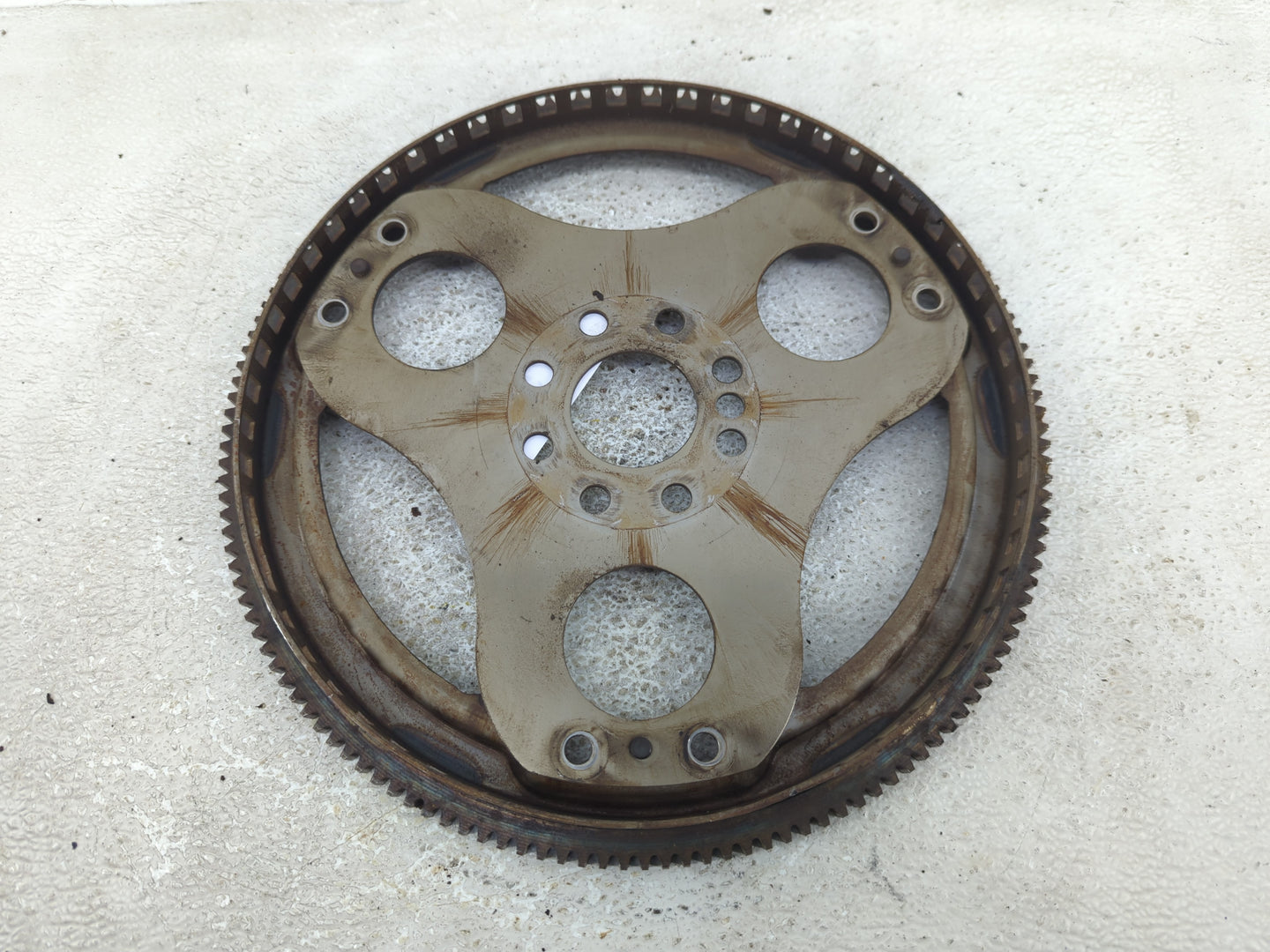 1998-2005 Mercedes-Benz E320 Transmission Flywheel Flexplate Fits OEM Used Auto Parts - Oemusedautoparts1.com