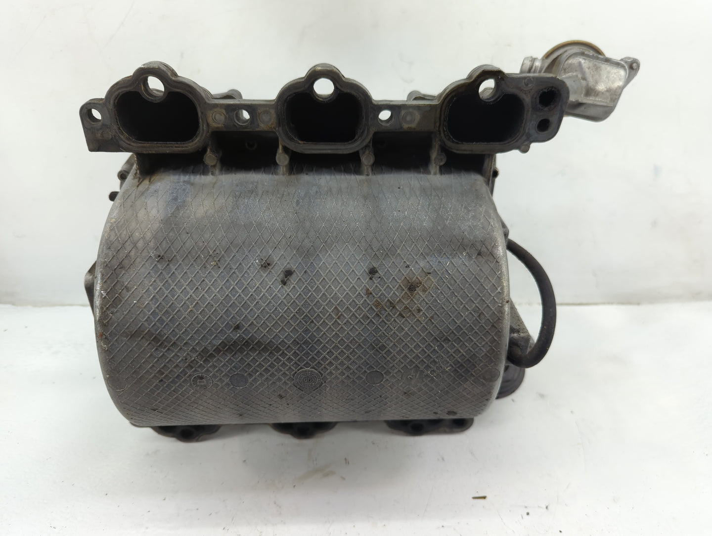 1998-2005 Mercedes-Benz E320 Air Intake Manifold Fits Fits 1998 1999 2000 2001 2002 2003 2004 2005 OEM Used Auto Parts - Oem