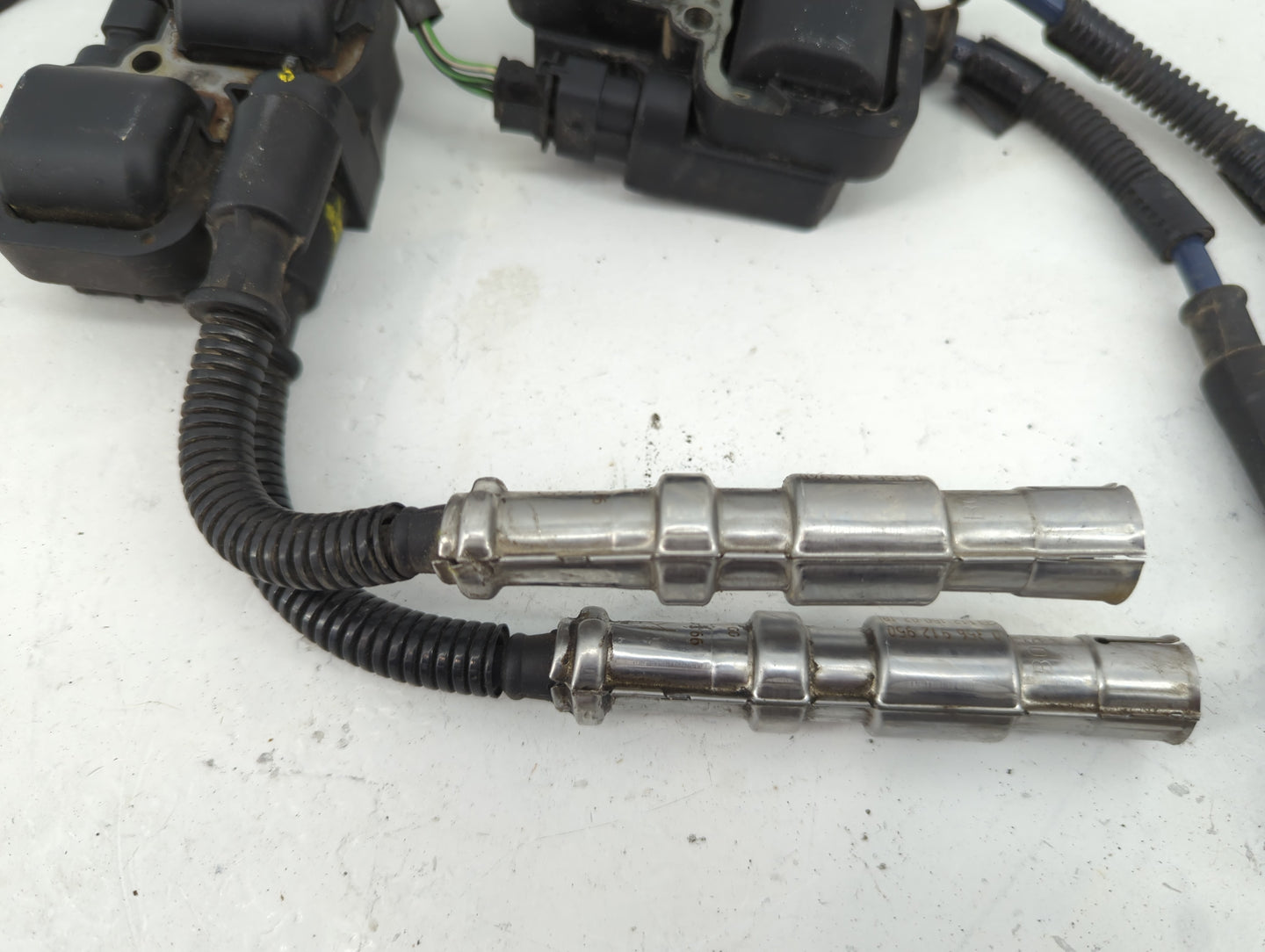 1998-2005 Mercedes-benz E320 Ignition Coil Igniter Pack - Oemusedautoparts1.com