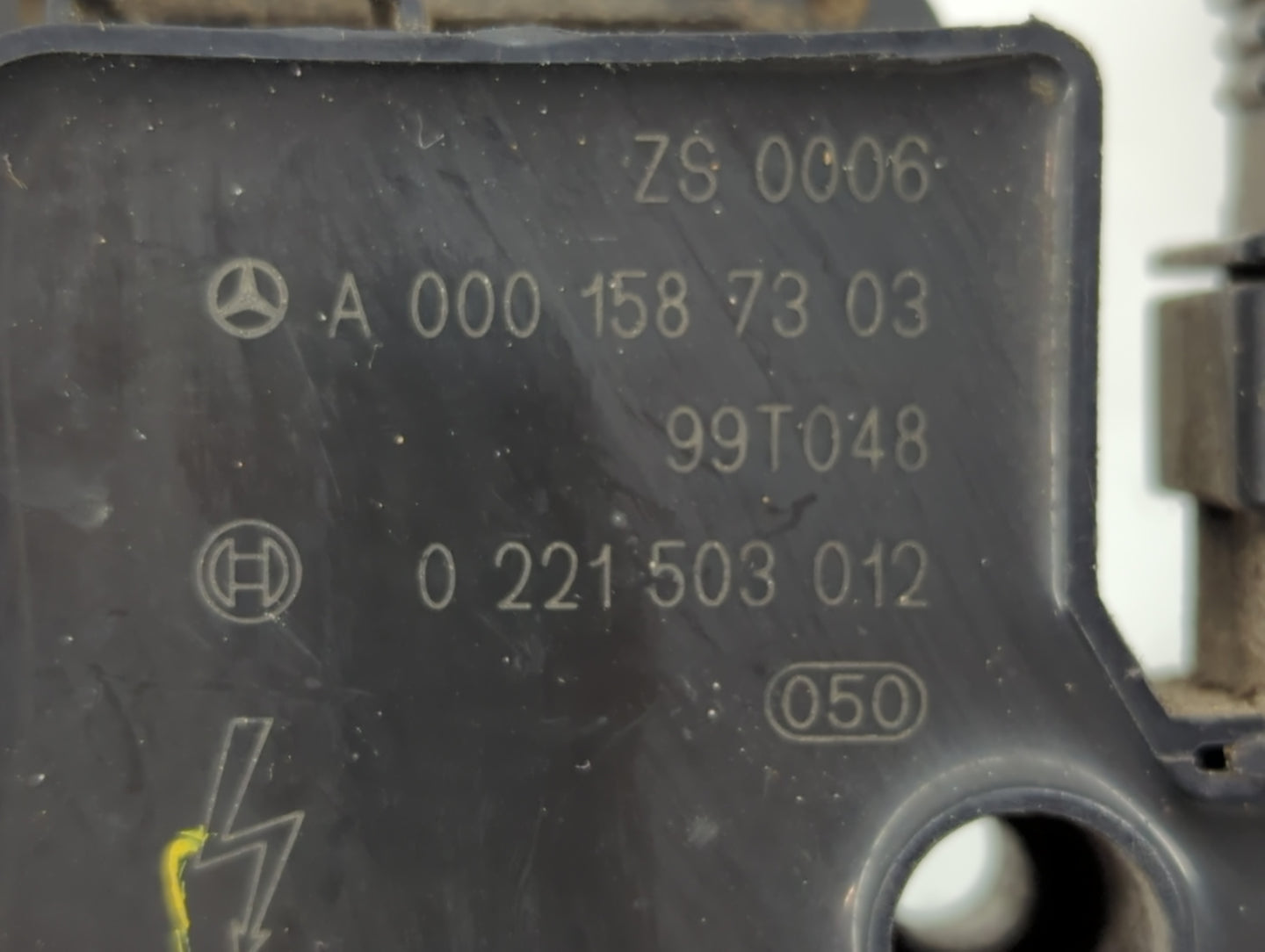 1998-2005 Mercedes-benz E320 Ignition Coil Igniter Pack - Oemusedautoparts1.com