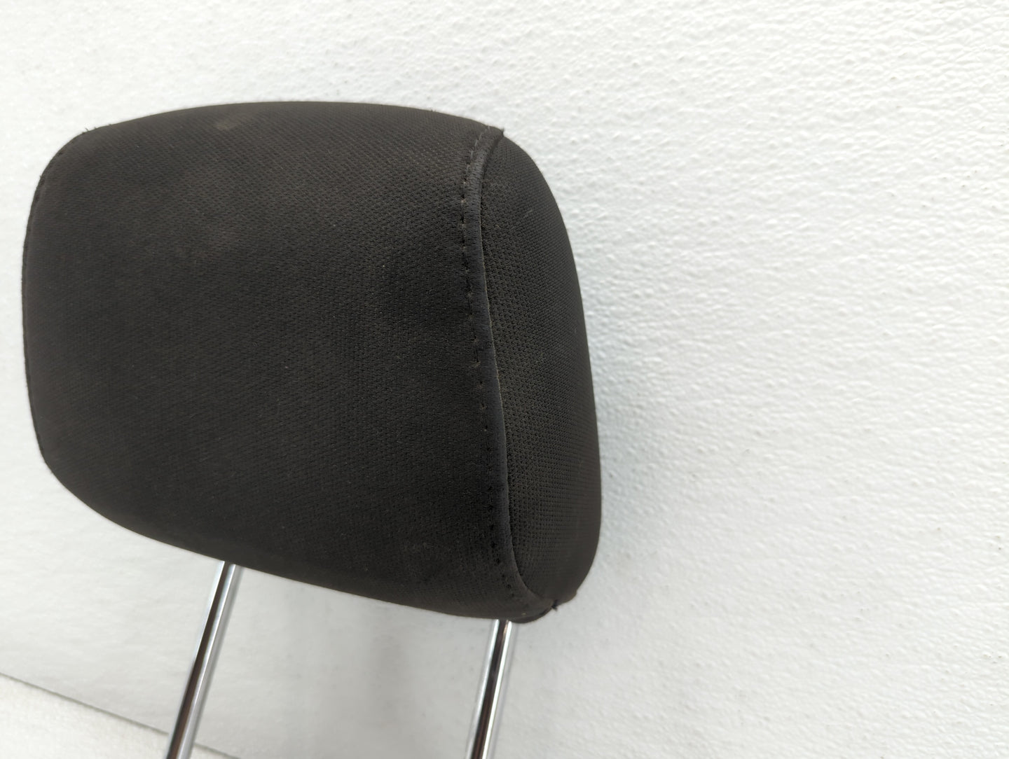 1999 Mercedes-benz E320 Headrest Head Rest Front Driver Passenger Seat - Oemusedautoparts1.com