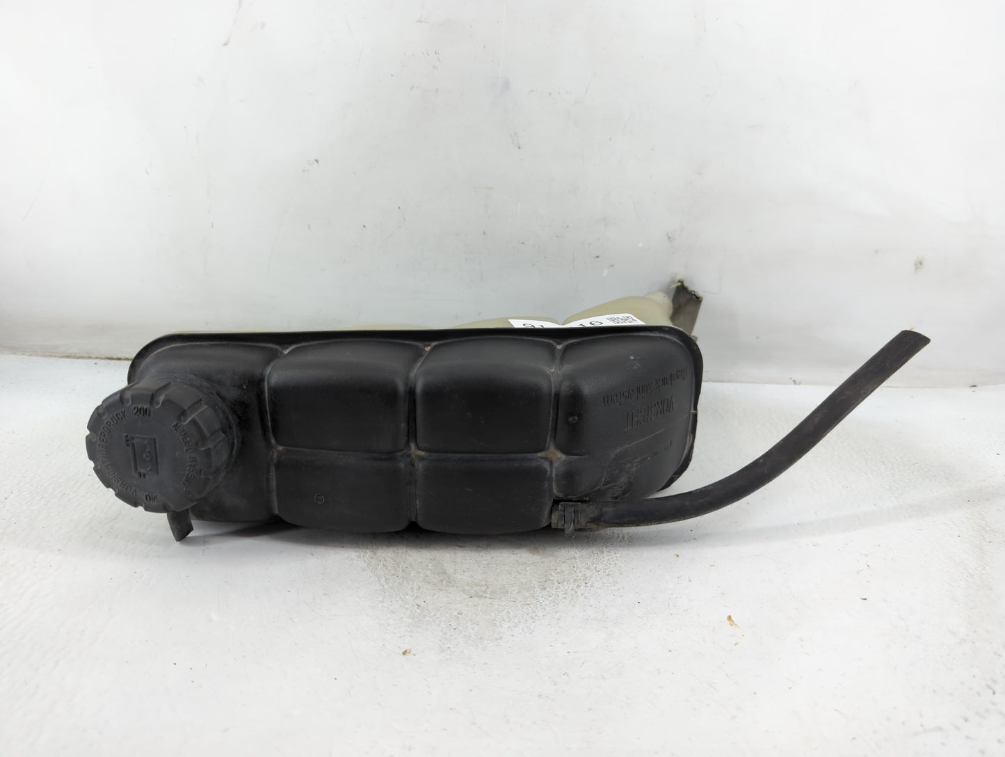 1998-1999 Mercedes-benz E320 Windshield Washer Fluid Reservoir Bottle Oem - Oemusedautoparts1.com