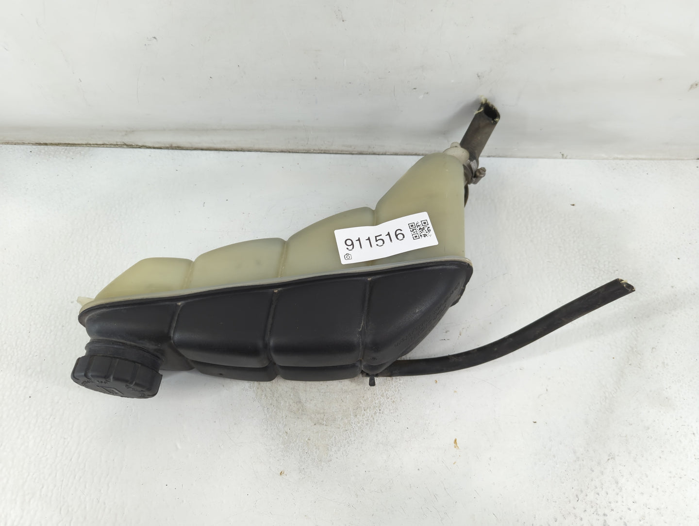 1998-1999 Mercedes-benz E320 Windshield Washer Fluid Reservoir Bottle Oem - Oemusedautoparts1.com