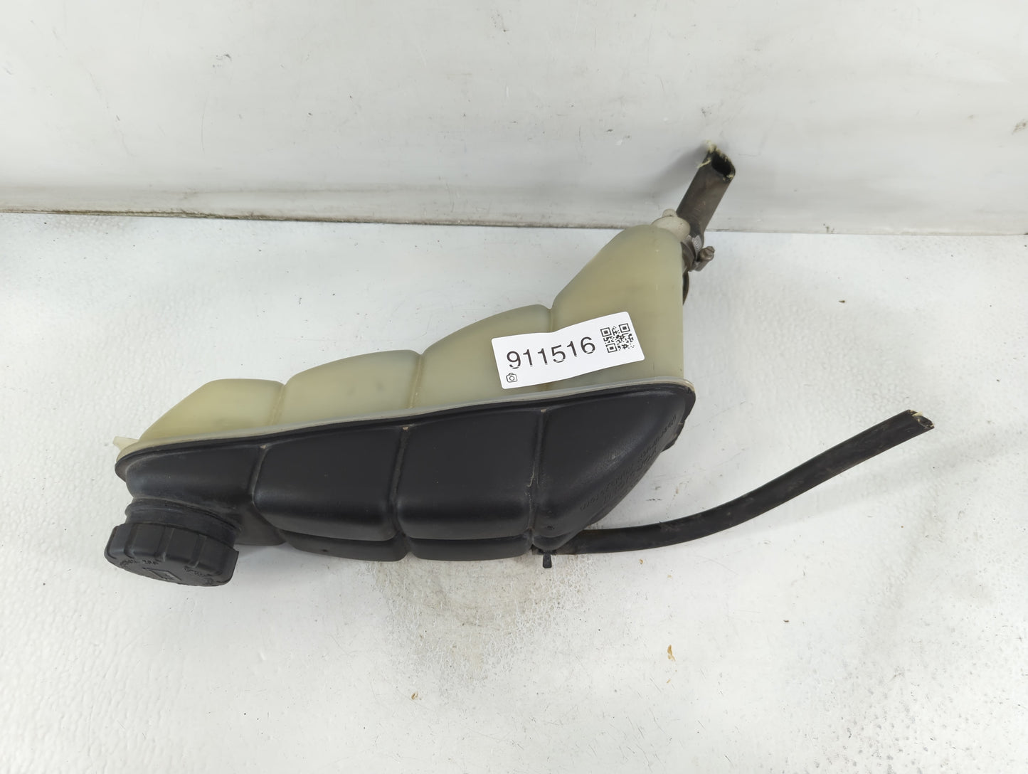1998-1999 Mercedes-benz E320 Windshield Washer Fluid Reservoir Bottle Oem - Oemusedautoparts1.com