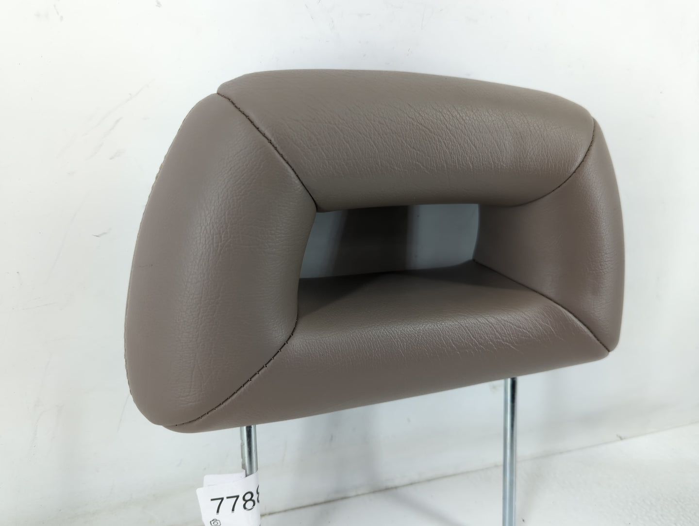 1998-2000 Mercury Grand Marquis Headrest Head Rest Front Driver Passenger Seat Fits Fits 1998 1999 2000 OEM Used Auto Parts 
