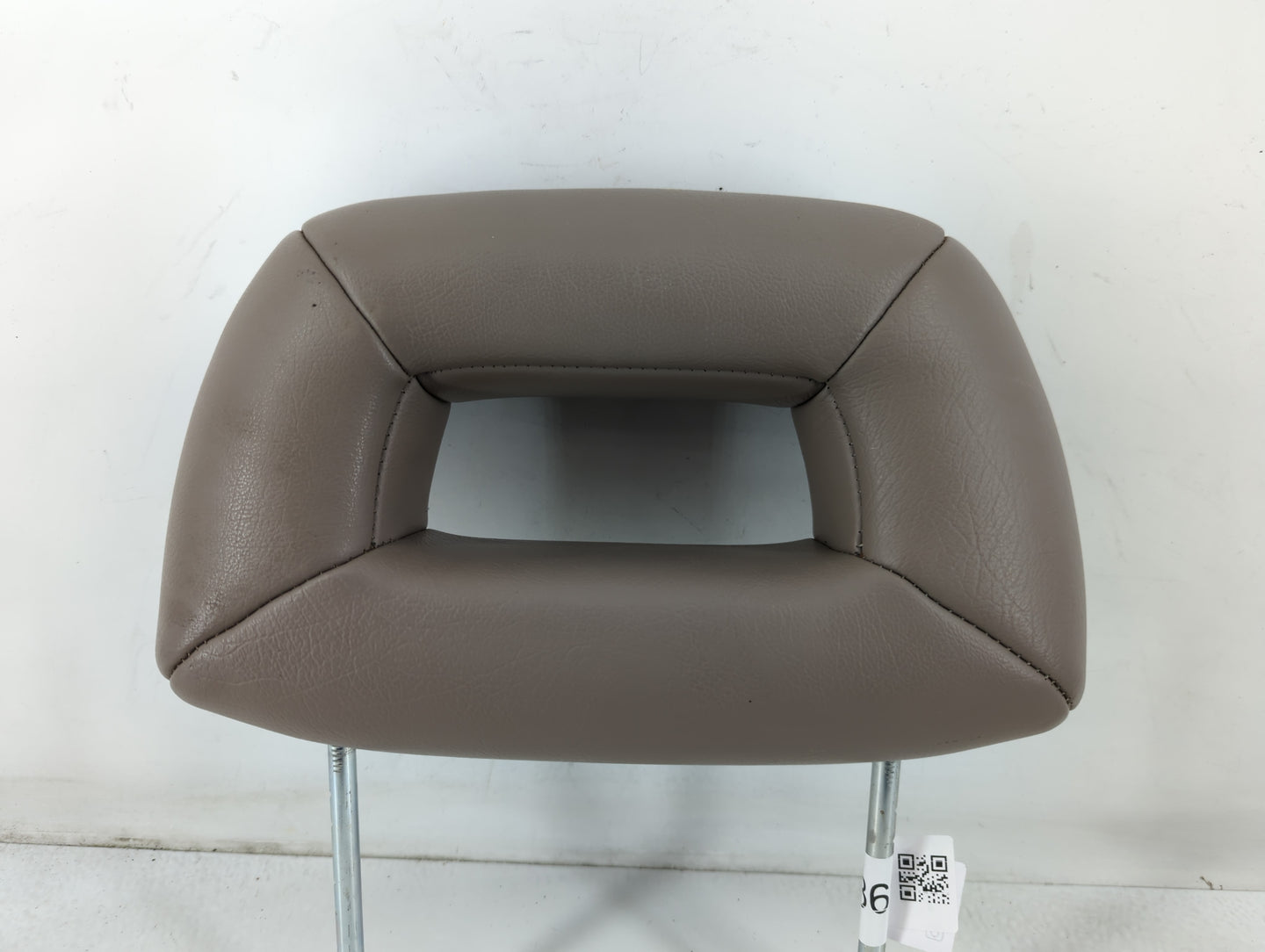 1998-2000 Mercury Grand Marquis Headrest Head Rest Front Driver Passenger Seat Fits Fits 1998 1999 2000 OEM Used Auto Parts 