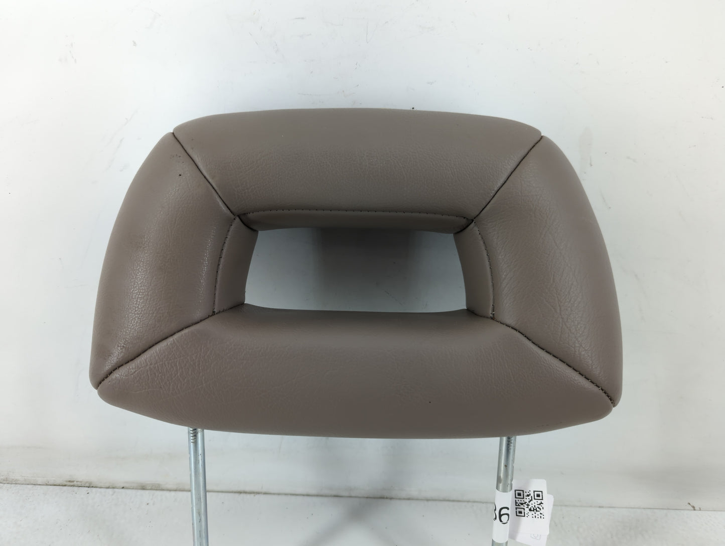 1998-2000 Mercury Grand Marquis Headrest Head Rest Front Driver Passenger Seat Fits Fits 1998 1999 2000 OEM Used Auto Parts 