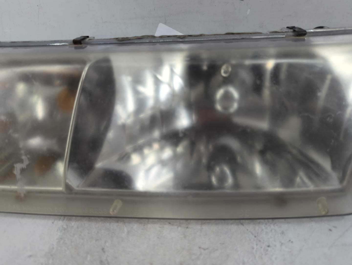 1998 Mercury Grand Marquis Passenger Right Oem Head Light Headlight Lamp - Oemusedautoparts1.com