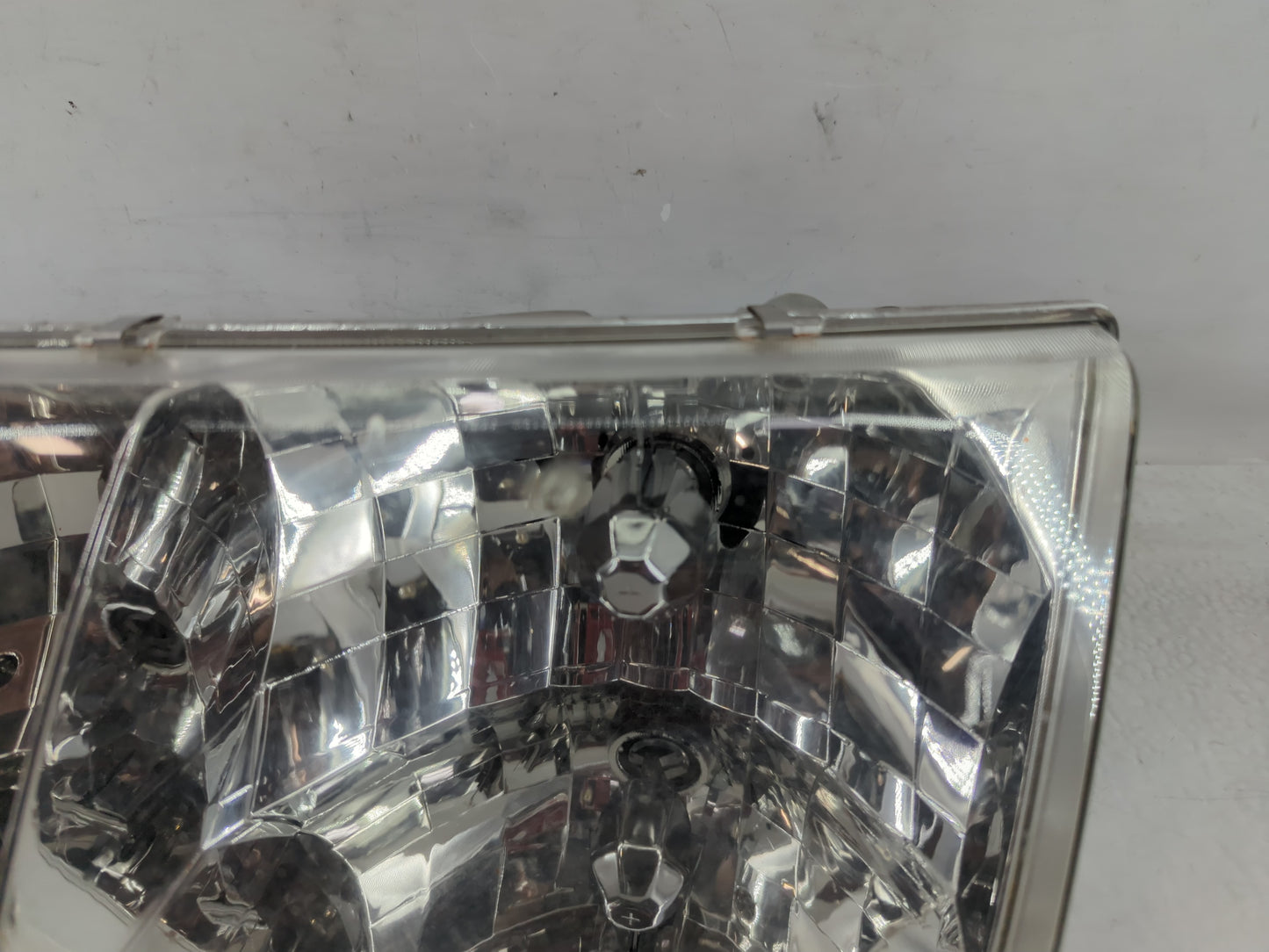 1999-1999 Mercury Grand Marquis Driver Left Oem Head Light Headlight Lamp - Oemusedautoparts1.com