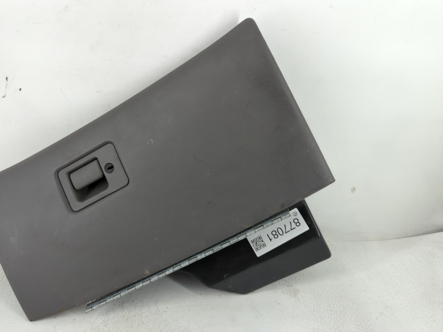 1999 Mercury Grand Marquis Passenger Glove Box Door Storage Compartment - Oemusedautoparts1.com