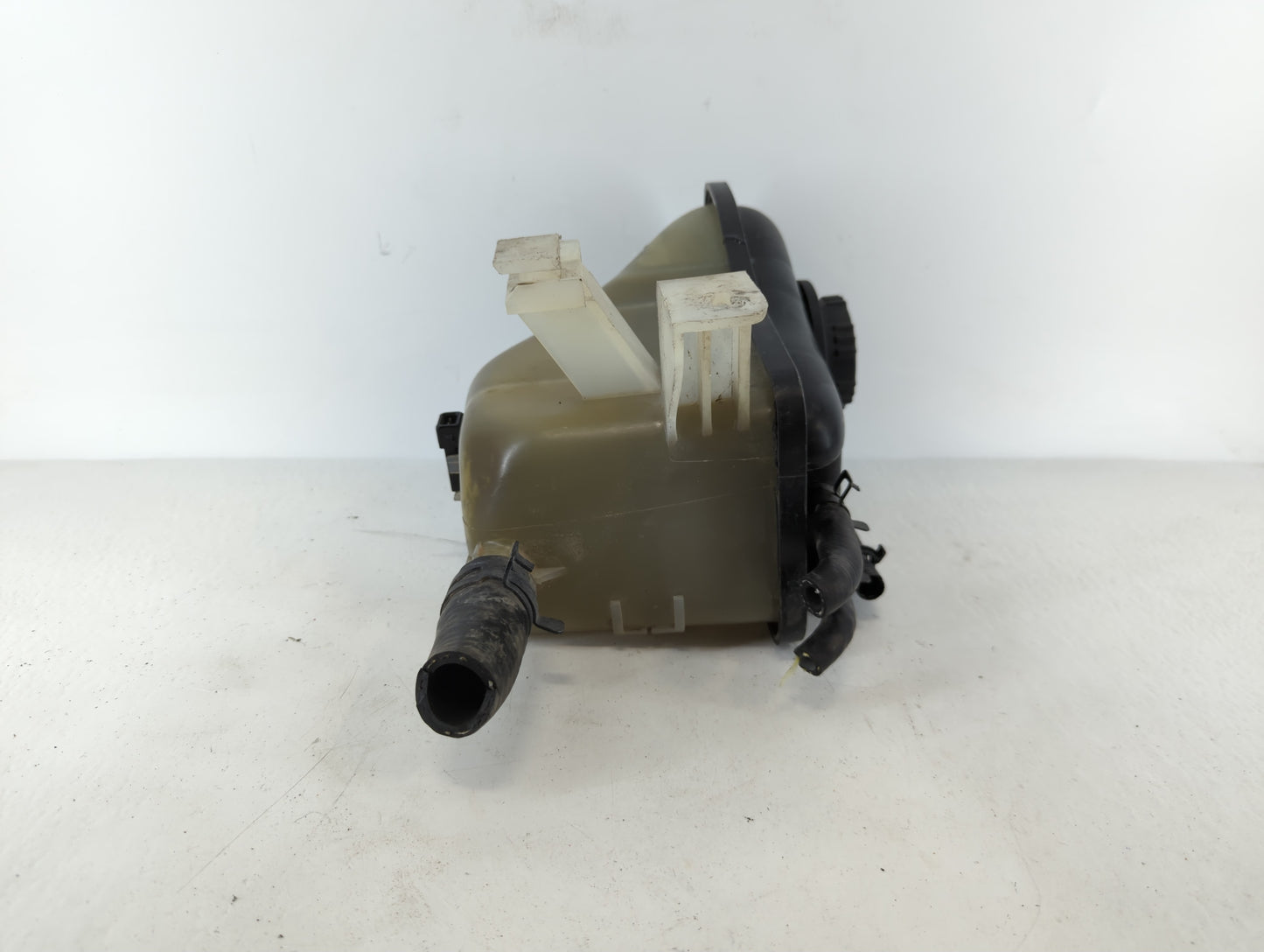 1997-2005 Mercury Sable Windshield Washer Fluid Reservoir Bottle Oem - Oemusedautoparts1.com