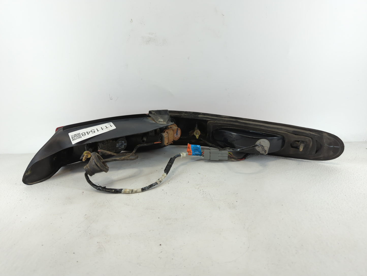 1998-1999 Mercury Sable Tail Light Assembly Driver Left OEM P/N:F6DB-13441-B Fits Fits 1998 1999 OEM Used Auto Parts - Oemus