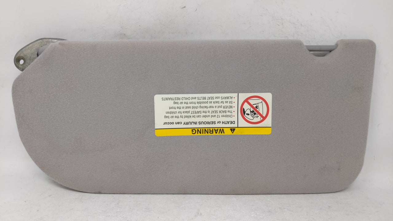 1999 Mitsubishi Galant Sun Visor Shade Replacement Passenger Right Mirror Fits OEM Used Auto Parts - Oemusedautoparts1.com