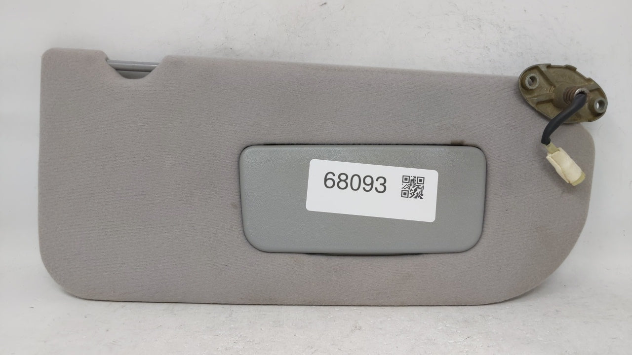 1999 Mitsubishi Galant Sun Visor Shade Replacement Passenger Right Mirror Fits OEM Used Auto Parts - Oemusedautoparts1.com