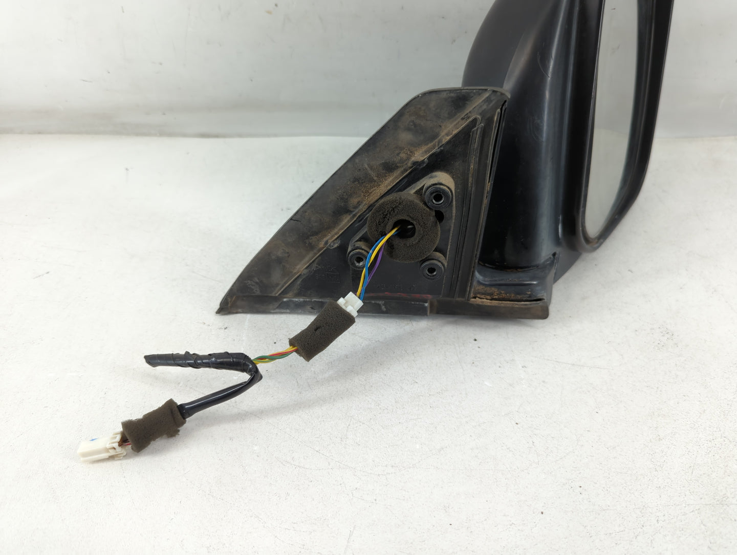 1997-1999 Mitsubishi Montero Sport Passenger Side View Mirror - Right Door Mirror OEM Used - Oemusedautoparts1.com