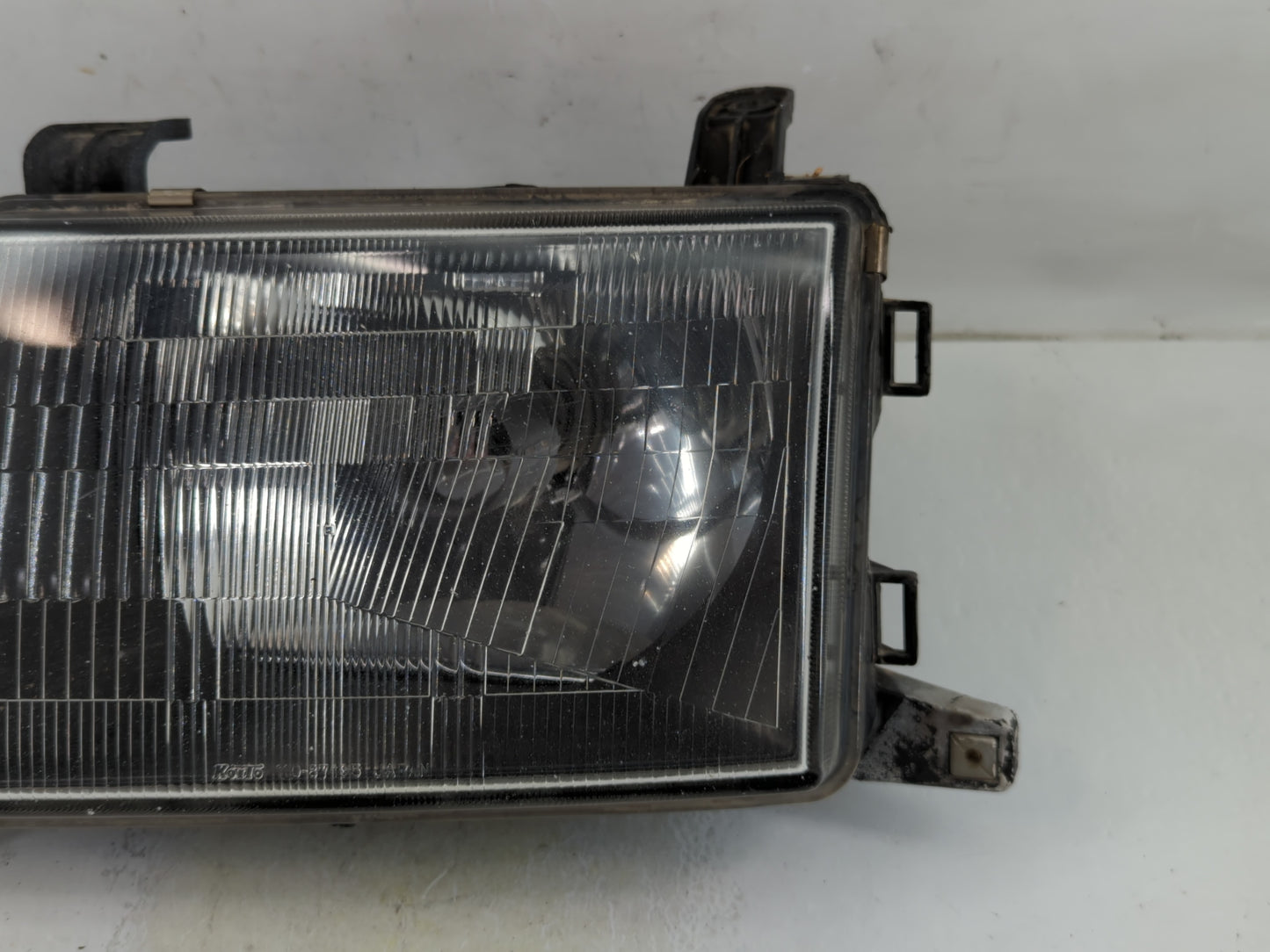 1997 Montero Sport Passenger Right Oem Head Light Headlight Lamp - Oemusedautoparts1.com