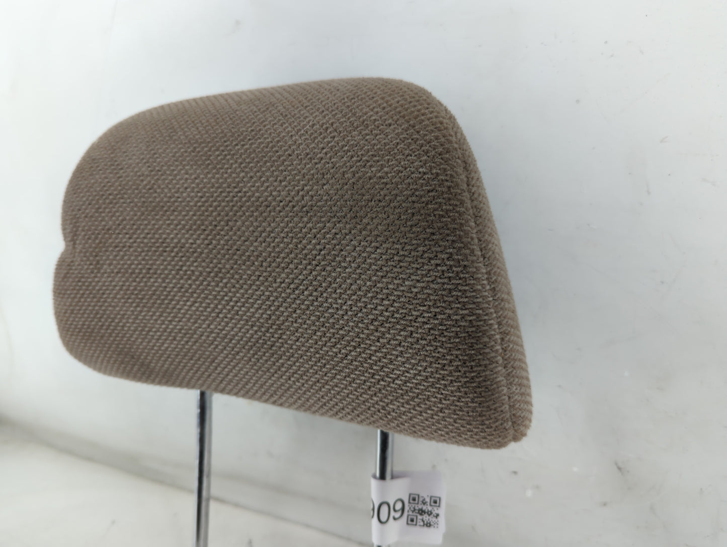 1999 Mitsubishi Montero Sport Headrest Head Rest Front Driver Passenger Seat Fits OEM Used Auto Parts - Oemusedautoparts1.co