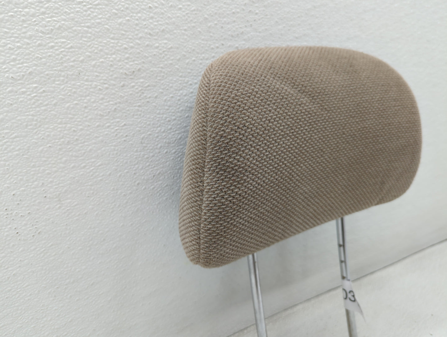 1999 Montero Sport Headrest Head Rest Front Driver Passenger Seat - Oemusedautoparts1.com